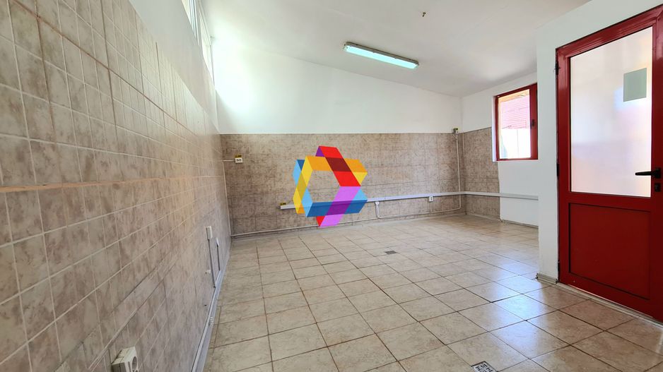 Spatiu de închiriat Brasov - 35 mp # plus-imo.ro - Poză 1