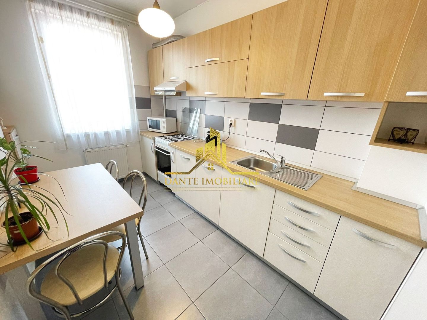1 camera, decomandat, modern, bloc nou, balcon, parcare, Autogara Beta - Poză 4
