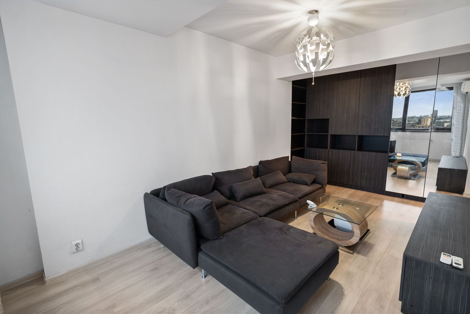 2 Camere Metrou Grozavesti Basarab Orhideea Splaiul Parcare Subterana - Poză 7