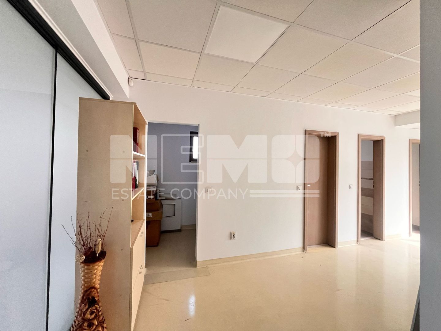 Spatiu Birouri Modern I Suceava/Central  I 170Mp  I 2000Euro+tva/luna - Poză 8