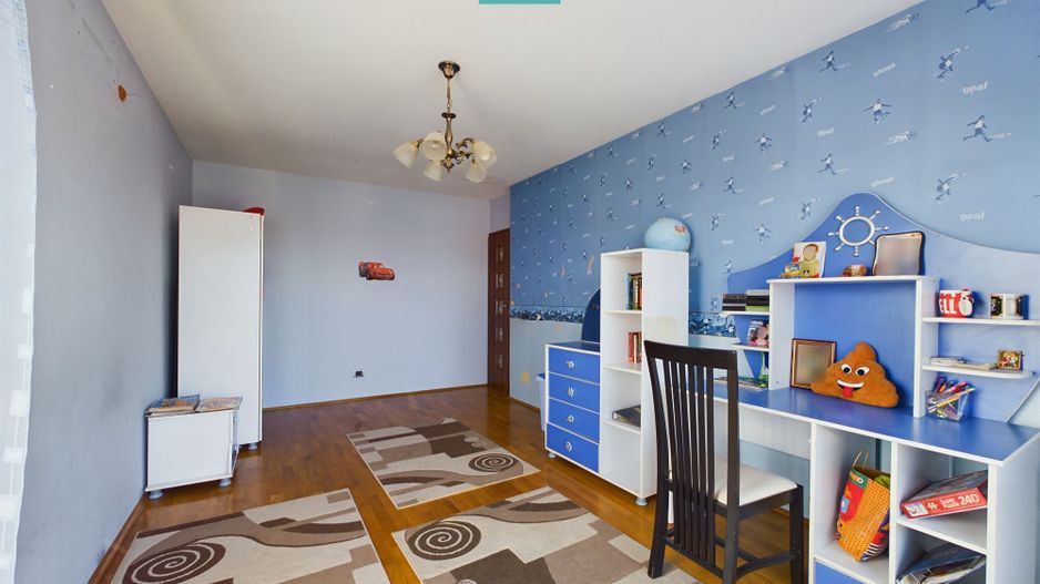 Vilă spațioasă cu 8 camere, Grădiște - Poză 25