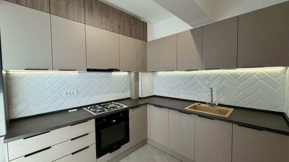 Apartament 3 camere spatios cu loc de parcare pe Str. Icoanei - Poză 6