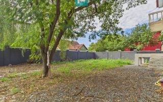 Vilă cu 5 camere pentru investiții în Dumbrăvița - Poză 21