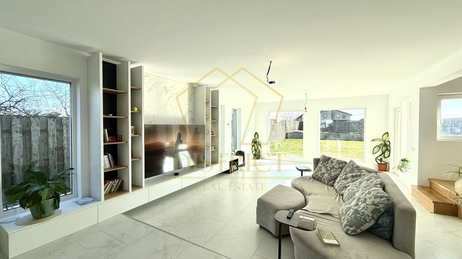 Vila cu 6 camere eficienta energetic 265 mp utili | Sacalaz | E-V - Poză 2