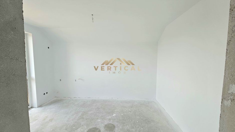 Vila 4 camere | 2 bai | teren 200 mp | Centru comuna - Poză 9