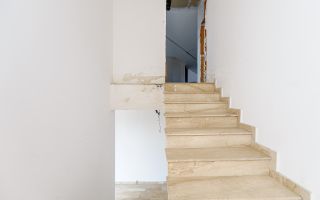 Clădire comercială în zona Grădiște. - Poză 19