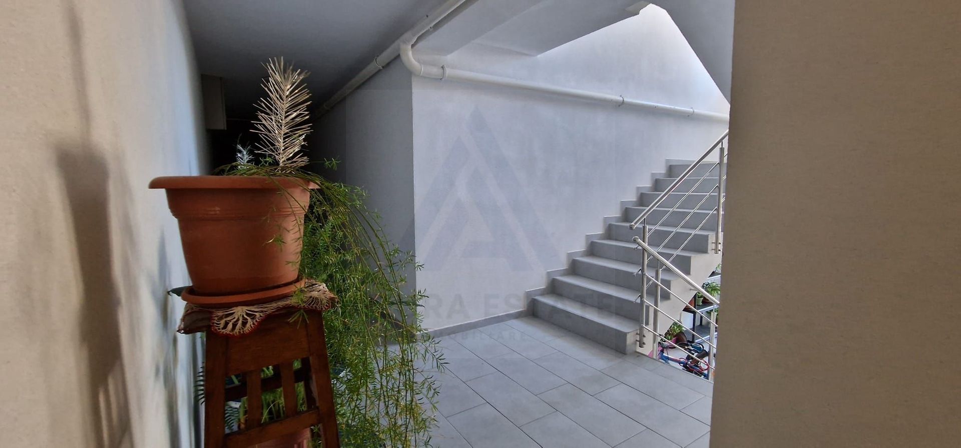 Apartament premium 2 camere balcon generos si parcare pe Dna Stanca - Poză 10