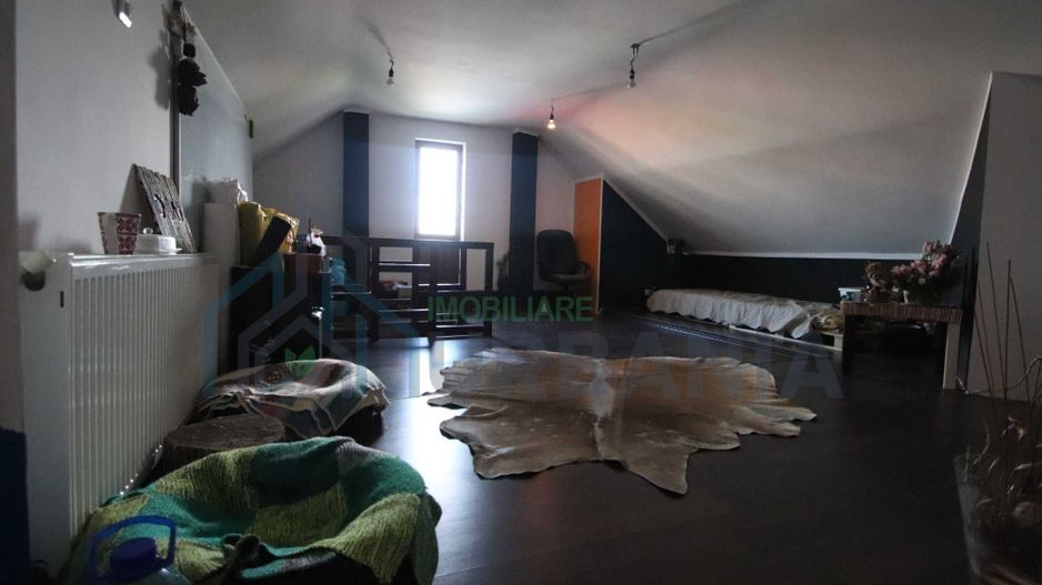 Vilă modernă în Tătărași, 240 mp, 6 camere, terasă cu vedere - Poză 6