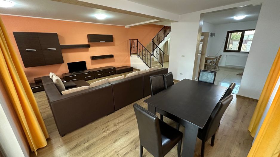 Casă / Vilă cu 4 camere de vanzare  în zona Aradului - Poză 13