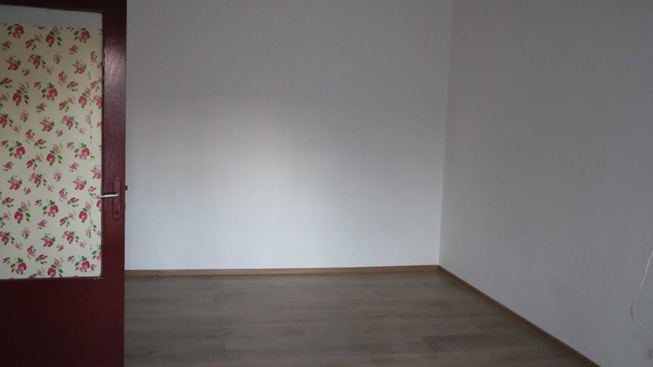 De vanzare apartament 2 camere Gorjului - Poză 1