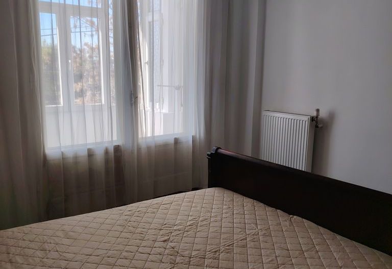 Inchiriere ap 2 camere + hol locuibil, Turda colt cu Calea Grivitei - Poză 2