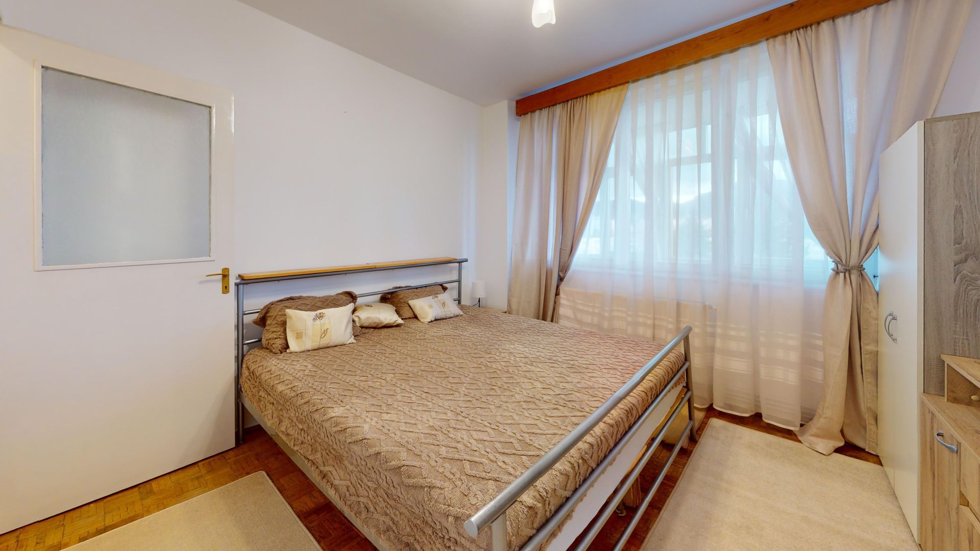 Apartament  2camere zona Astra - Poză 12