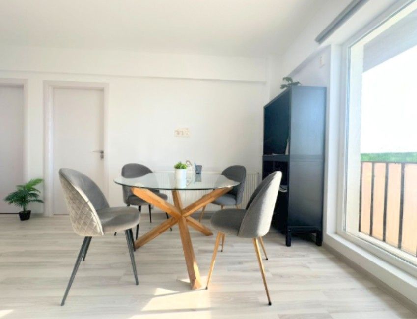 Studio Otopeni la parter, ideal business, include parcare - Poză 1