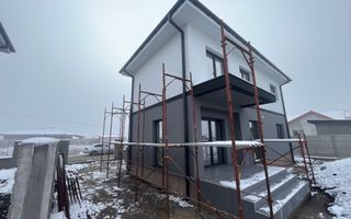 Sacalaz individuala P+E,Terasa,balcon,2 bai,5 camere,2 F.s - Poză 7