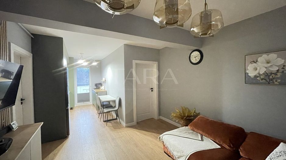 Apartament 3 camere modern – Zona Frunzișului - Poză 1