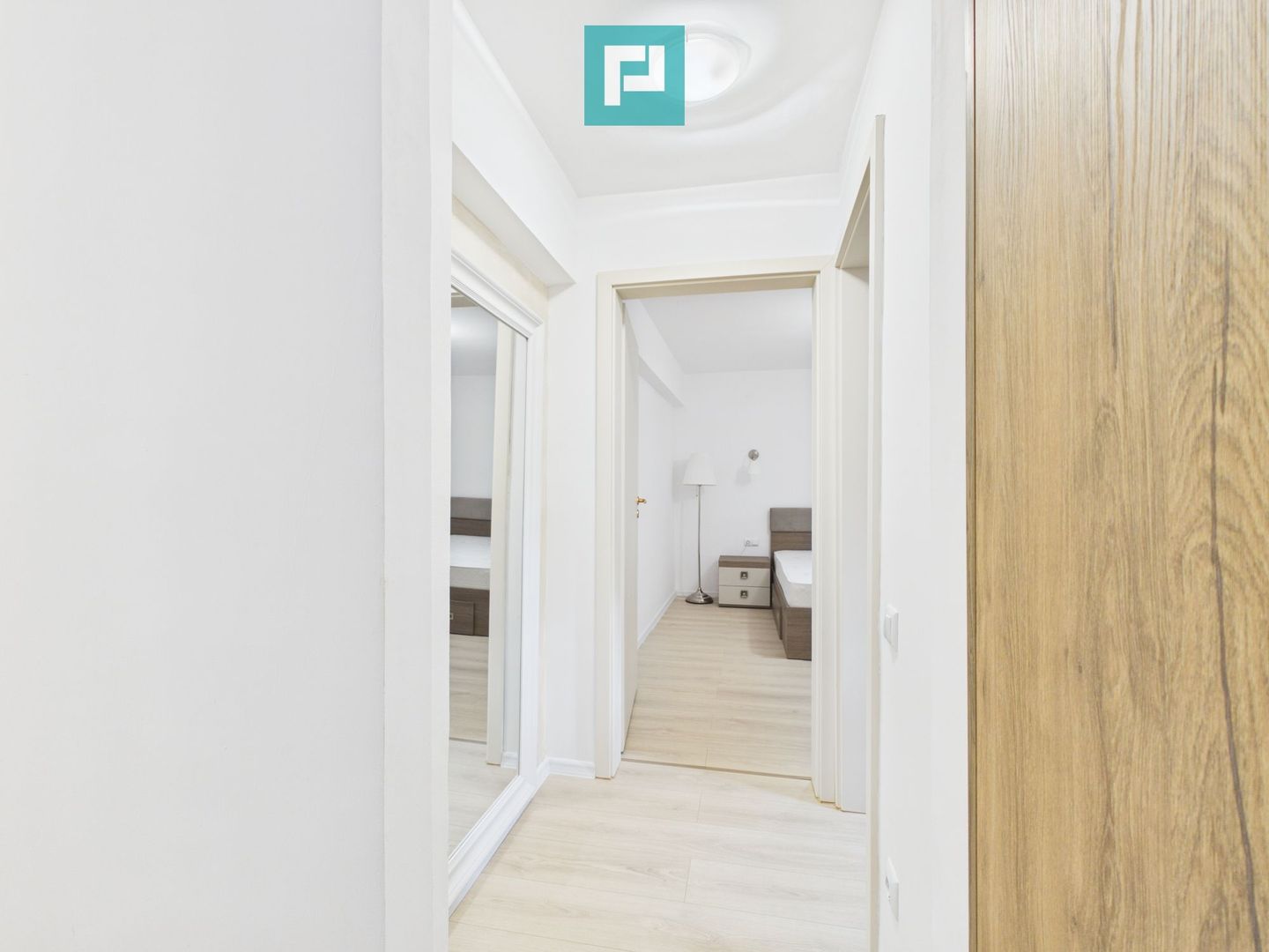 **APARTAMENT PREMIUM • 2 CAMERE • ZONĂ CENTRALĂ • - Poză 9