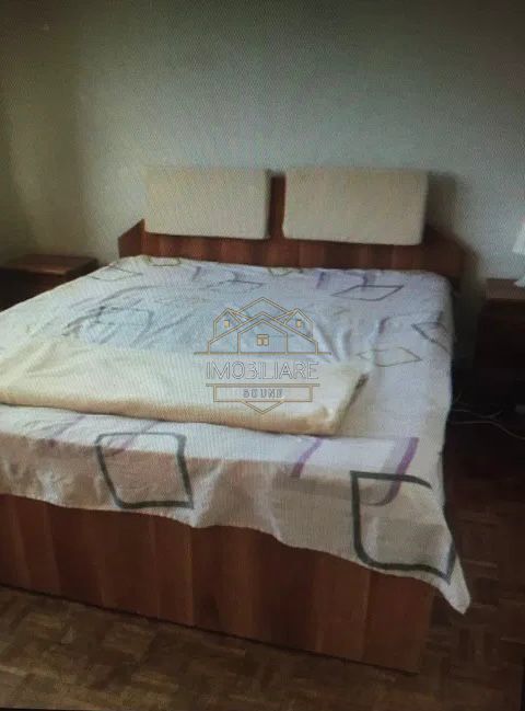 Apartament de închiriat cu 2 camere în zonă centrală - Poză 1