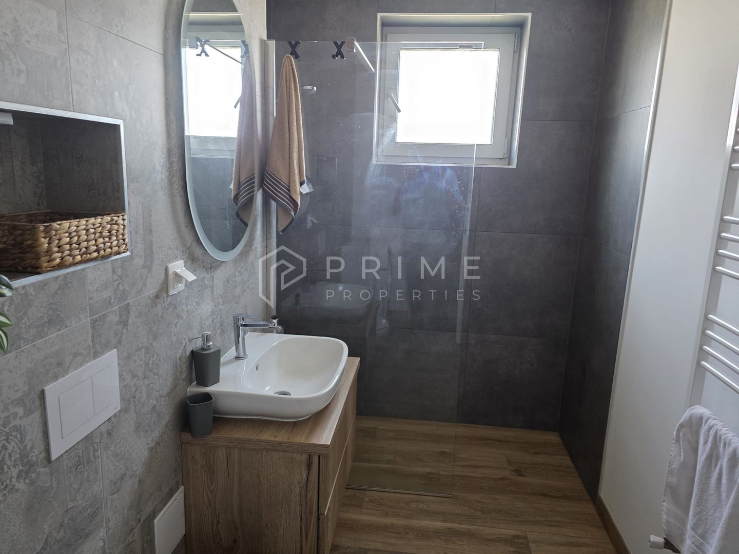 De închiriat – Apartament nou, 2 camere, mobilat lux, Maurer Residence - Poză 6