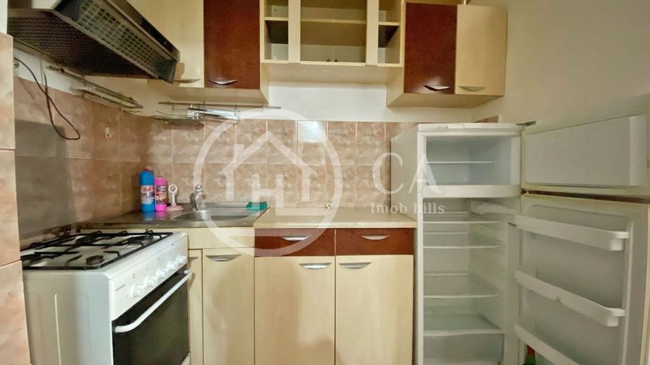 Apartament cu o camera de vanzare in zona Rogerius, Oradea - Poză 3