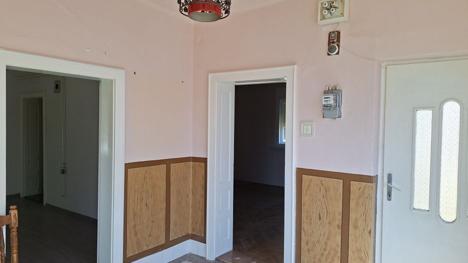 BRASADAS vinde casa 3 cam cu teren 5 ari in 14 Mai. - Poză 11