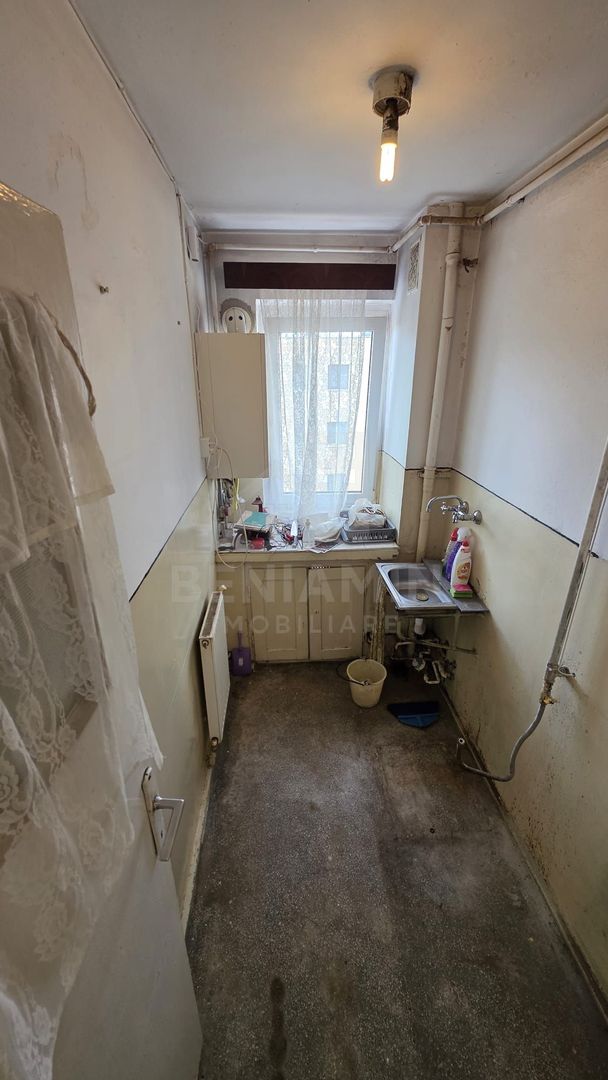 Apartament 2 camere cu centrala termica 35mp zona Florilor - Poză 4