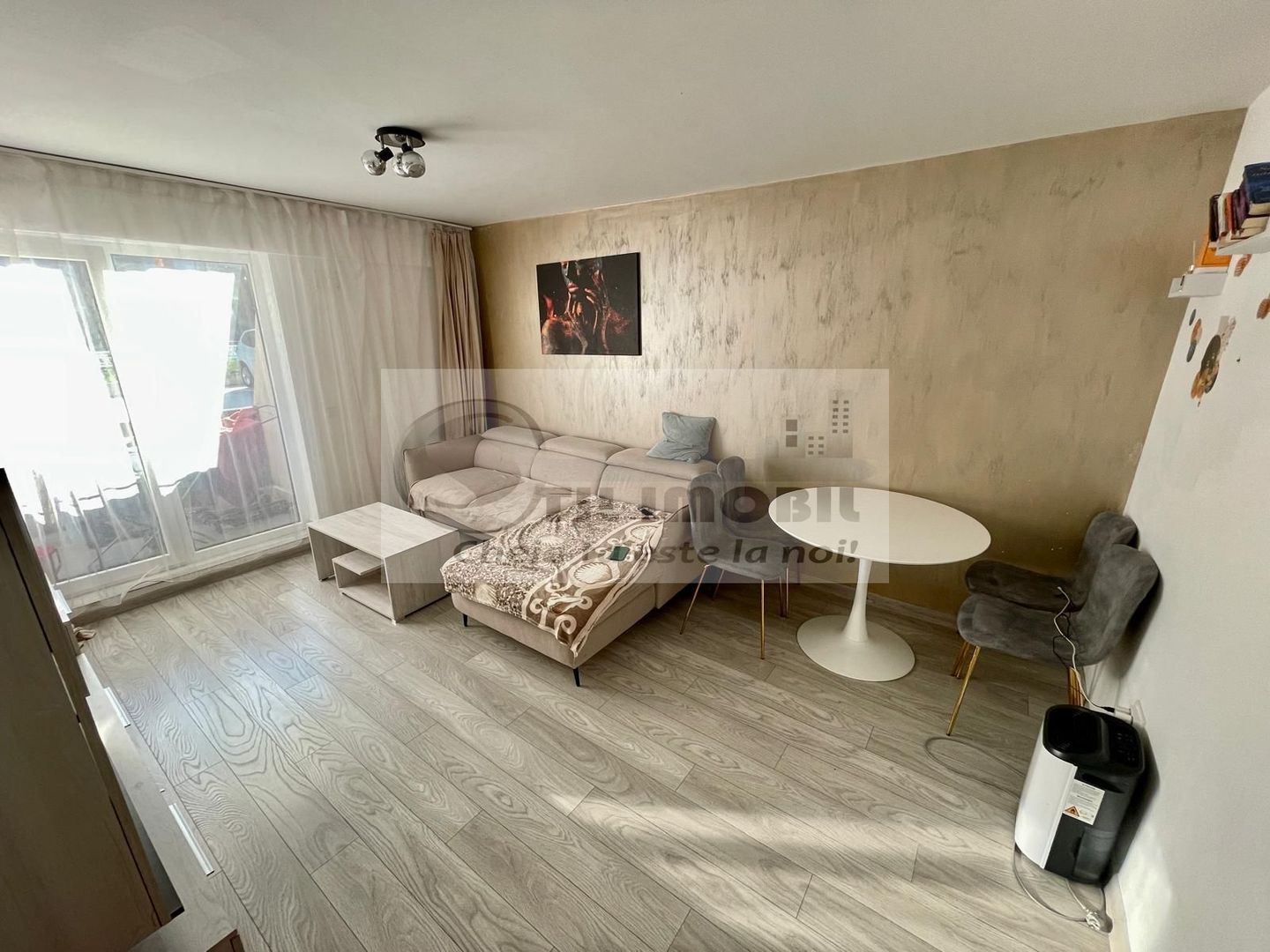 Apartament INTABULAT - 2 camere, dec, 60 mp + loc de parcare inclus ! - Poză 1