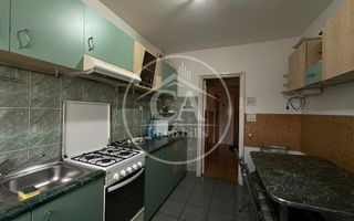 Apartament cu 3 camere de închiriat în zona Rogerius, Oradea. - Poză 8