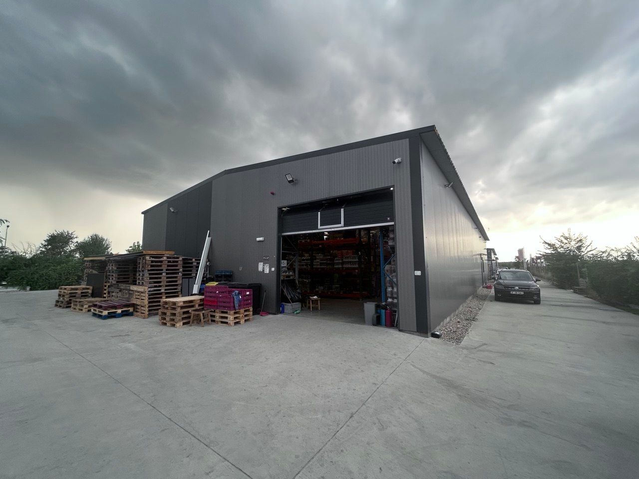 HALĂ INDUSTRIALĂ CU TEMPERATURĂ CONTROLATĂ ȘI TEREN DE 931 MP, OTOPENI - Poză 12