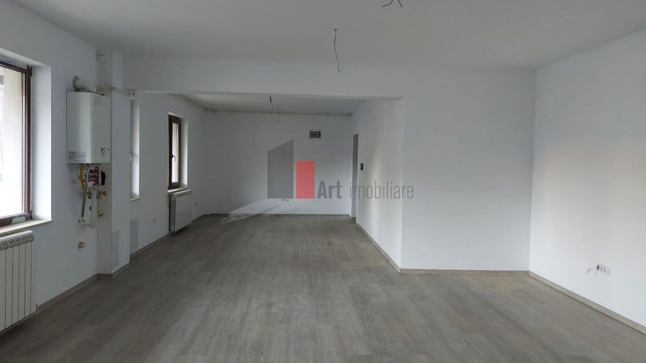 Spatiul "MAGRANA" , P-ta Alba Iulia, imobil 2024, TOTUL NOU, PARCARE INCLUSA - Poză 3