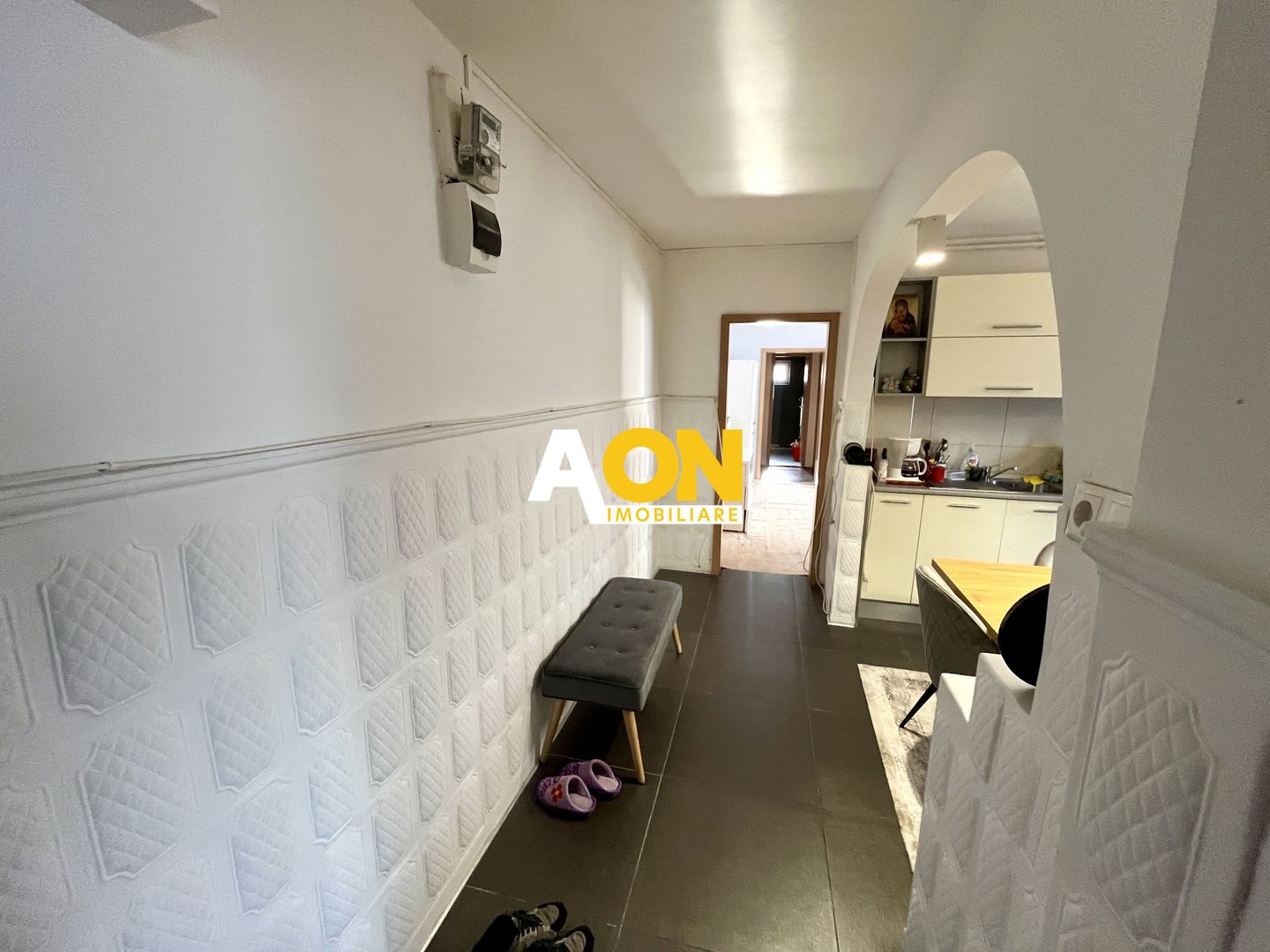 Apartament cu 3 Camere, Etaj 3, Zona Mercur - Poză 10