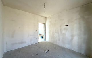 Apartament 3 camere si curte - pozitie excelenta - Giroc - Poză 4