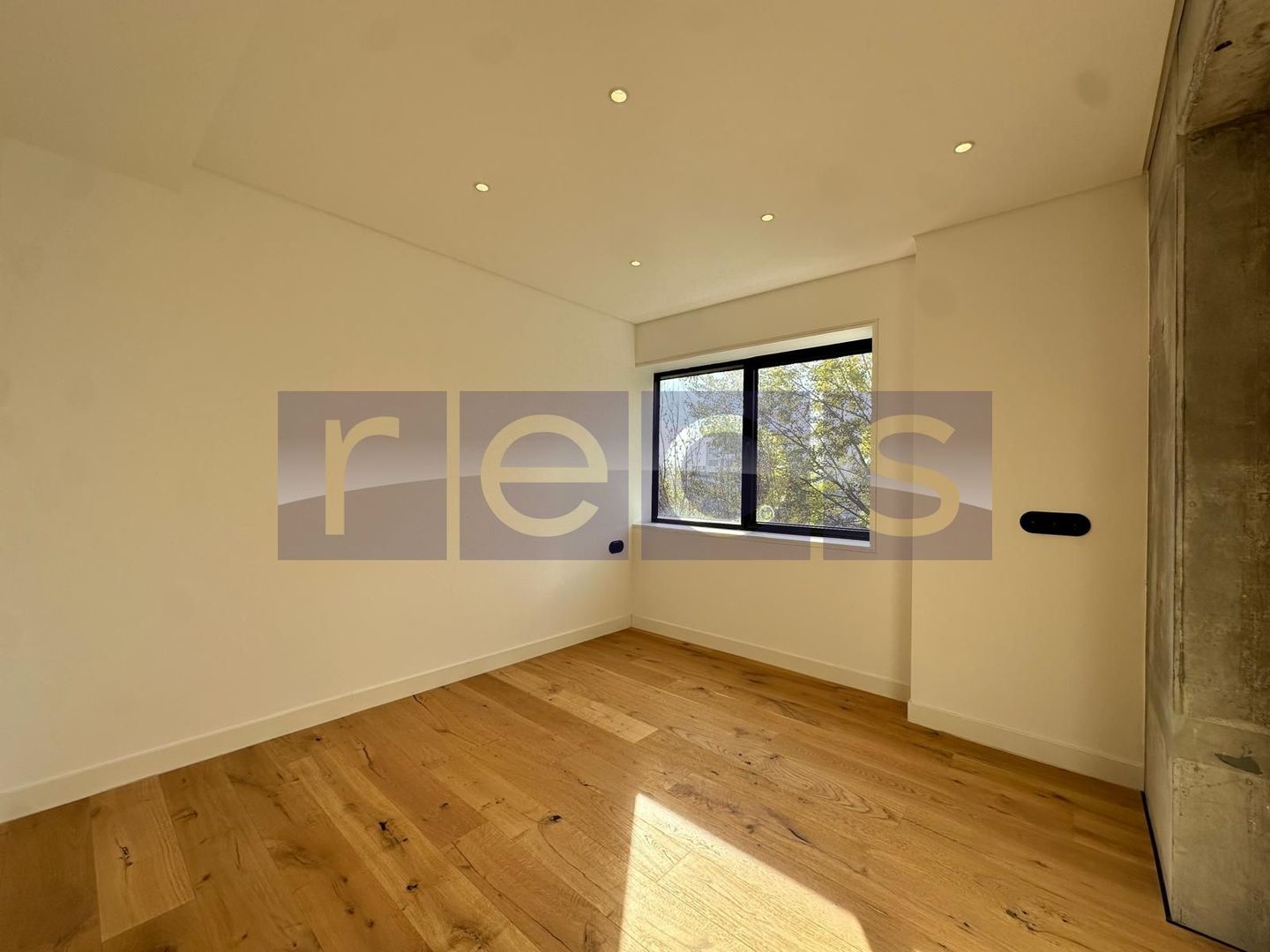 DE VANZARE DUPLEX 104MP | 3 CAMERE | DESIGN DEOSEBIT | FINISAJE LUX - Poză 23