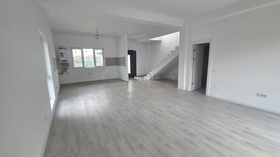 Casă tip 3 – Ivonco Residential, Tunari, Str. Orientului - Poză 1