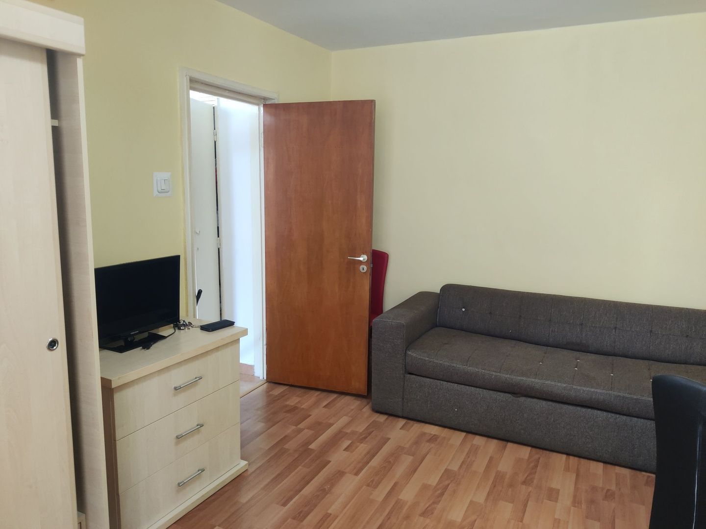 Închiriere Garsonieră 34 mp, decomandată, Titan – bloc reabilitat, etaj 8/9 - Poză 8