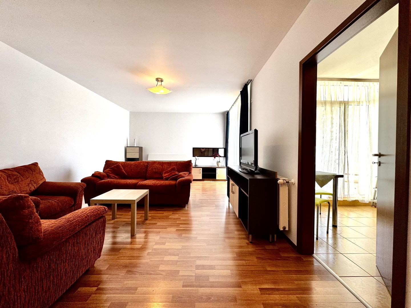 Apartament 1 cameră cochet, cu  parcare, terasă, in zona Aradului - Poză 9