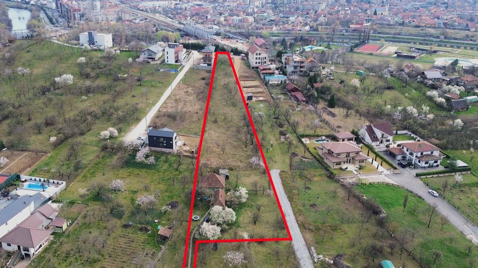 Teren Intravilan 4700 mp zona Piatra Craiului - Poză 2