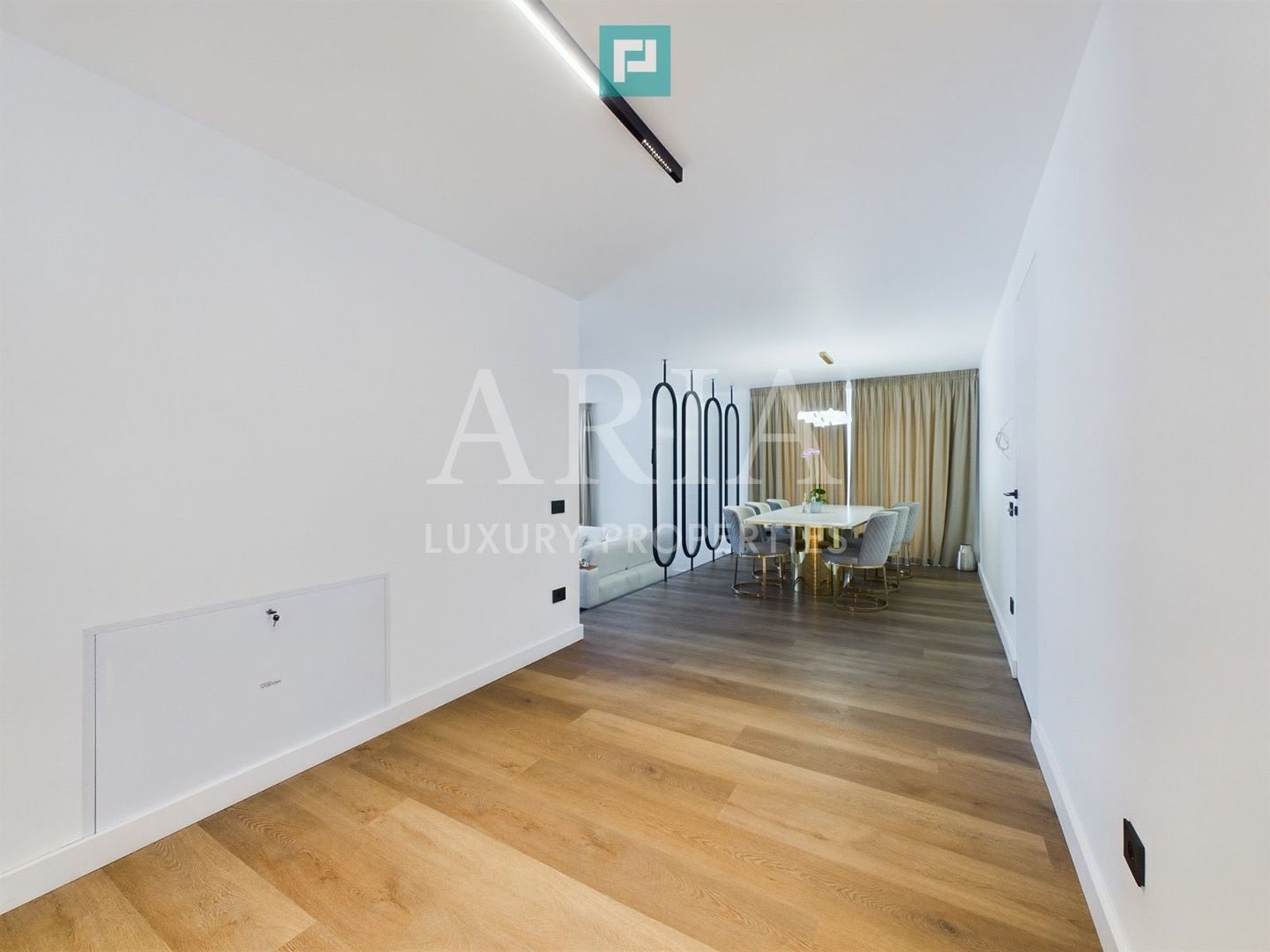 WATERFRONT VILLA 2024 FIRST RENT POOL - Poză 21