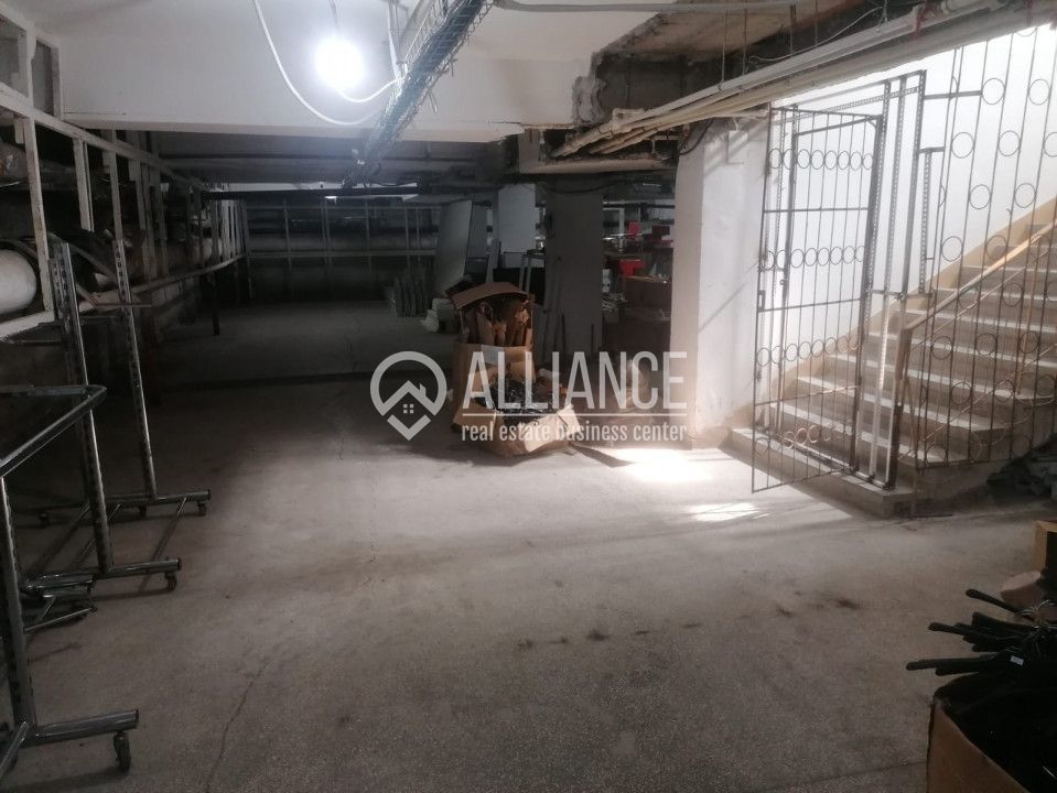 STEFAN CEL MARE (COD10) - Spatiu de inchiriat in suprafata de 330 mp - Poză 9