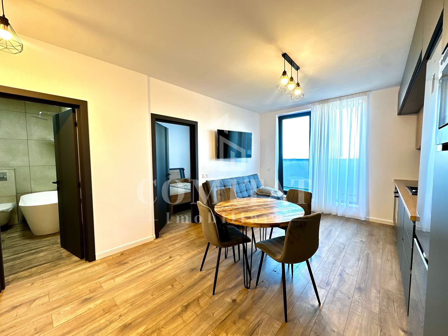 Apartament la cheie | 3 camere | Zona Str Traian Vuia - Poză 6