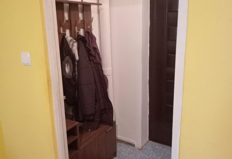 Ag BRASADAS vinde garsoniera 22mp la etajul 1/4 Ostrovului. - Poză 6