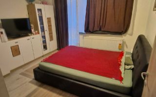 BRASADAS vinde apartament CENTRAL cu 4 camere la etajul 2. - Poză 3