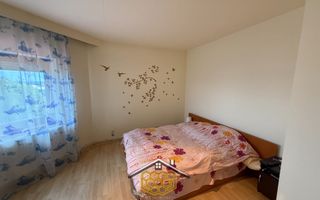 Casa P+1 cu garaj si 950 mp teren in Simnicul de jos - Comision 0% - Poză 5