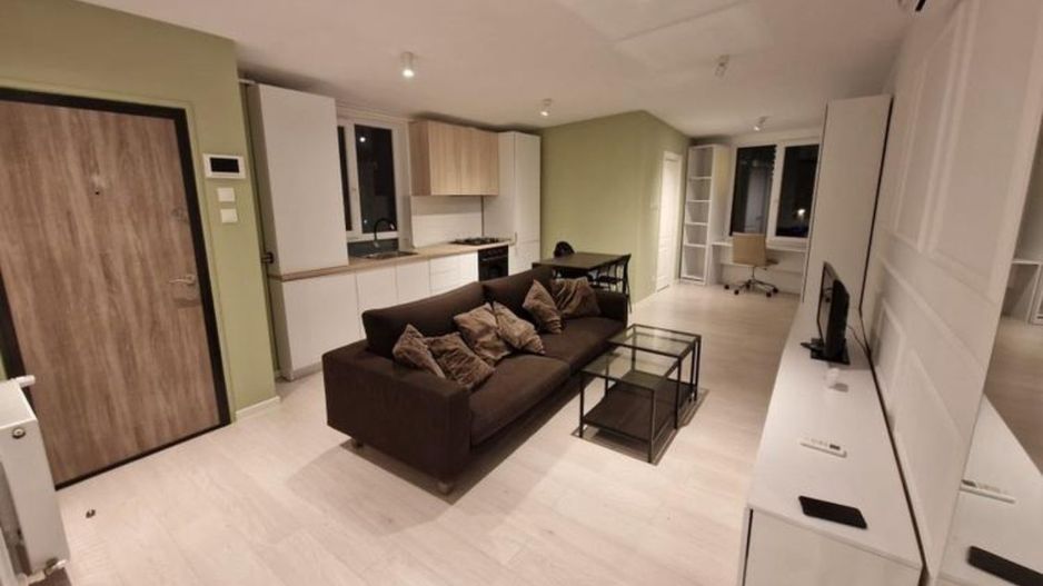 STUDIO OBOR - DORMITOR SEPARAT, CENTRALA PROPRIE, CURTE, METROU 5 MIN. - Poză 4