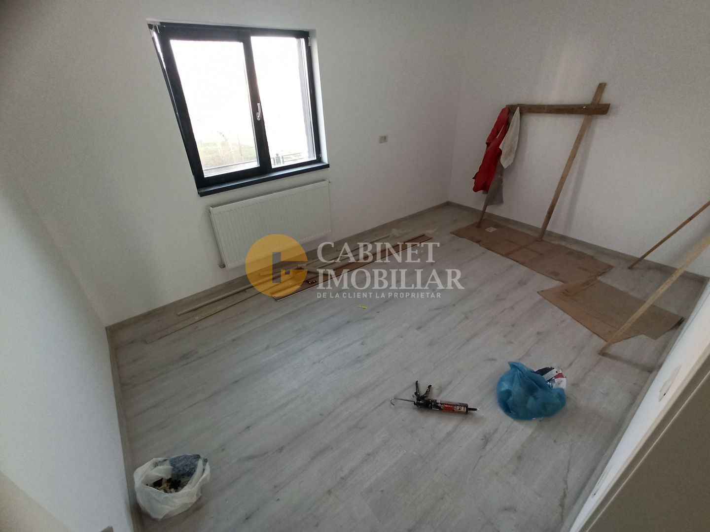 VALEA LUPULUI - BLOC NOU - 2 CAMERE - GRADINA - LOC DE PARCARE - Poză 1