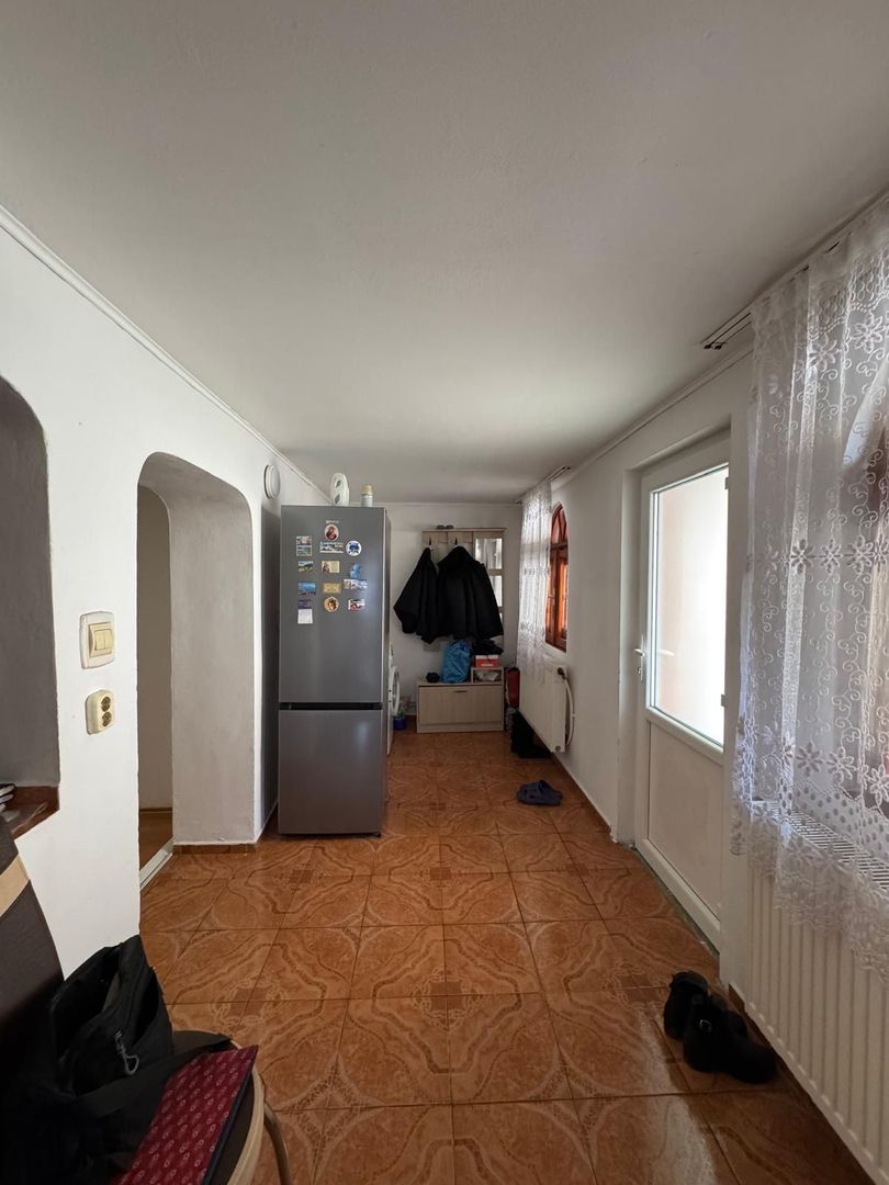 Casa de vanzare zona Sacadat - Poză 4