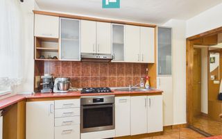 Apartament 3 camere de inchiriat - 360 €/lună - Poză 9