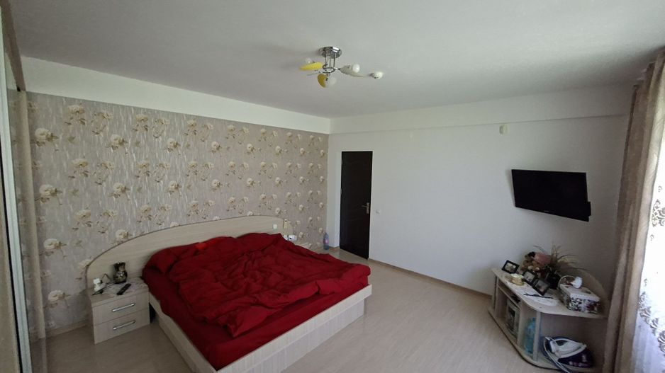 Casă de vânzare în Pipera - 5 camere, ideală pentru familie - Poză 12