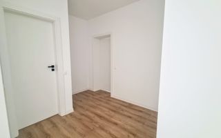 Apartament 2 camere cu grădină ,la cheie, intabulat -Selimbar - Poză 3