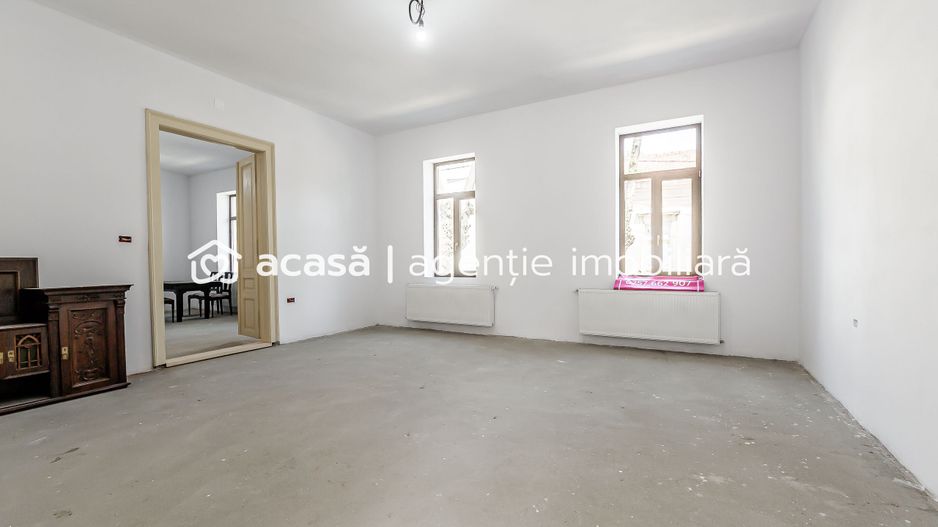 Vilă cu caracter, renovată complet, str. George Coșbuc - Poză 9