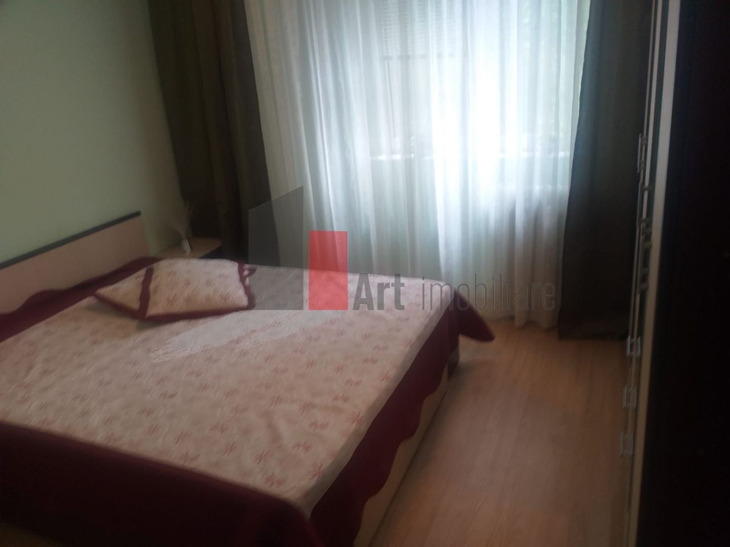 2 camere Basarabia - Stadionul National - Poză 9